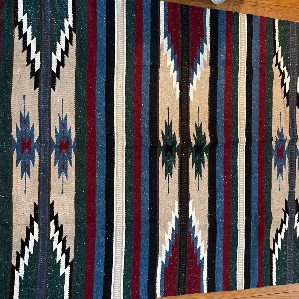 Southwestern Patterned wool Rug - Picture 2 of 6